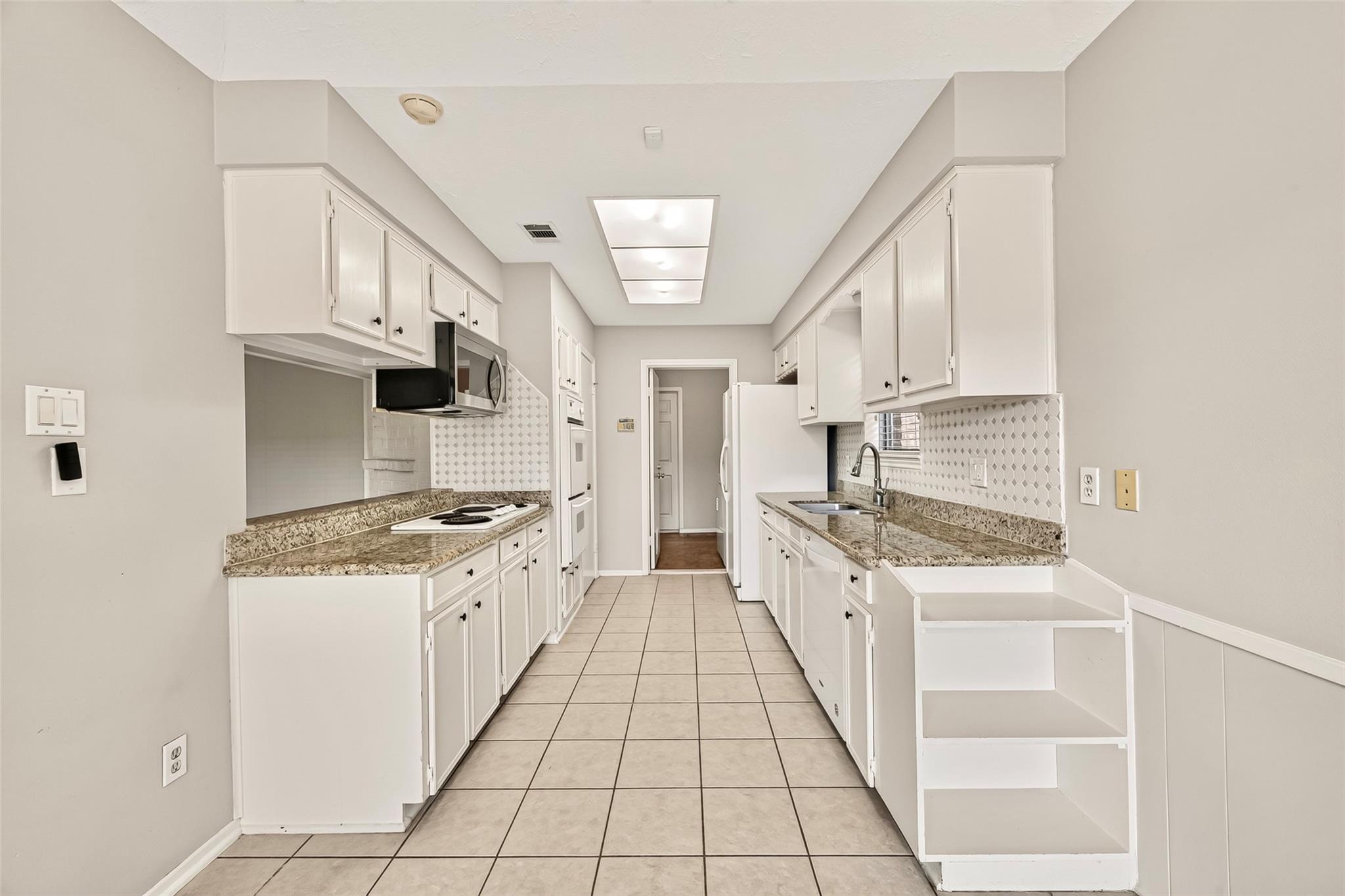 13511 Brook Hollow Drive