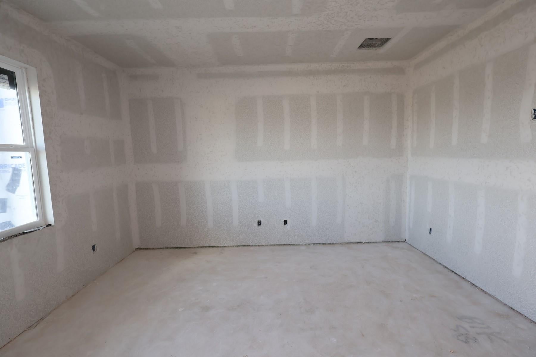 11714 Old Fashion Circle