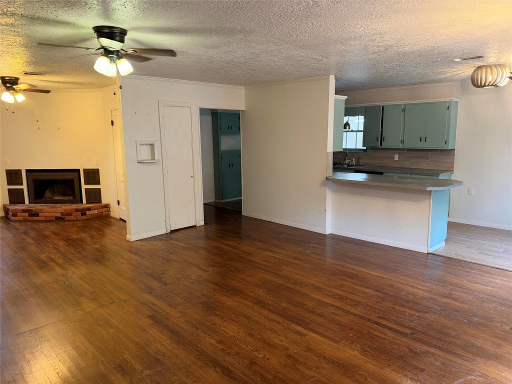 Photo of 306 Birch Street, Woodville, TX 75979 (MLS # 82491732)
