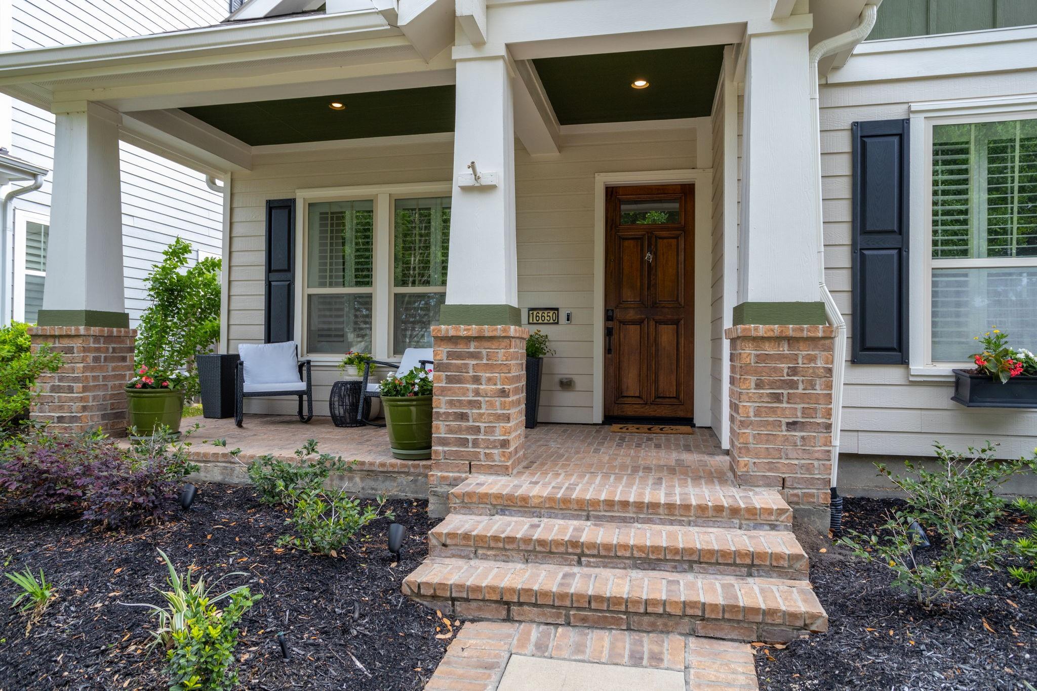 16650 Seminole Ridge Drive