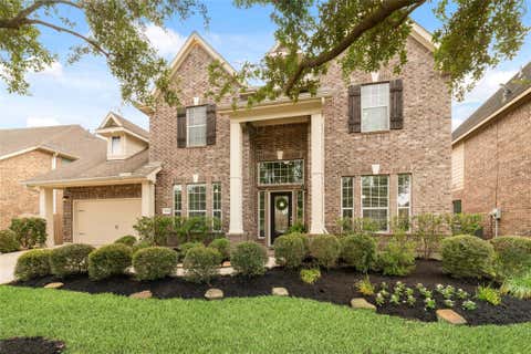 Homes For Sale - 14422 Lakepointe Bend Lane<br/> Cypress, TX 77429