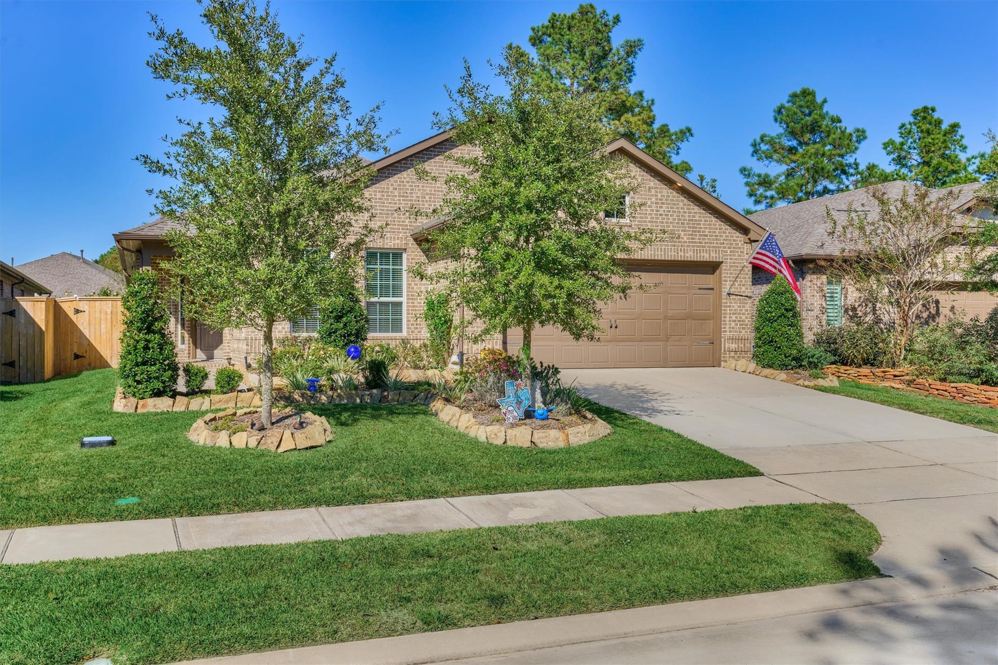 332 N Arrowhead Lane