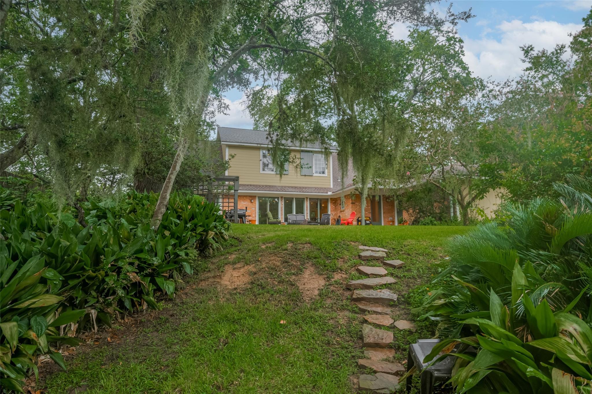 219 Huckleberry Drive