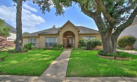 Photo of 15407 Copper Branch Lane, Houston, TX 77095 (MLS # 42972860)