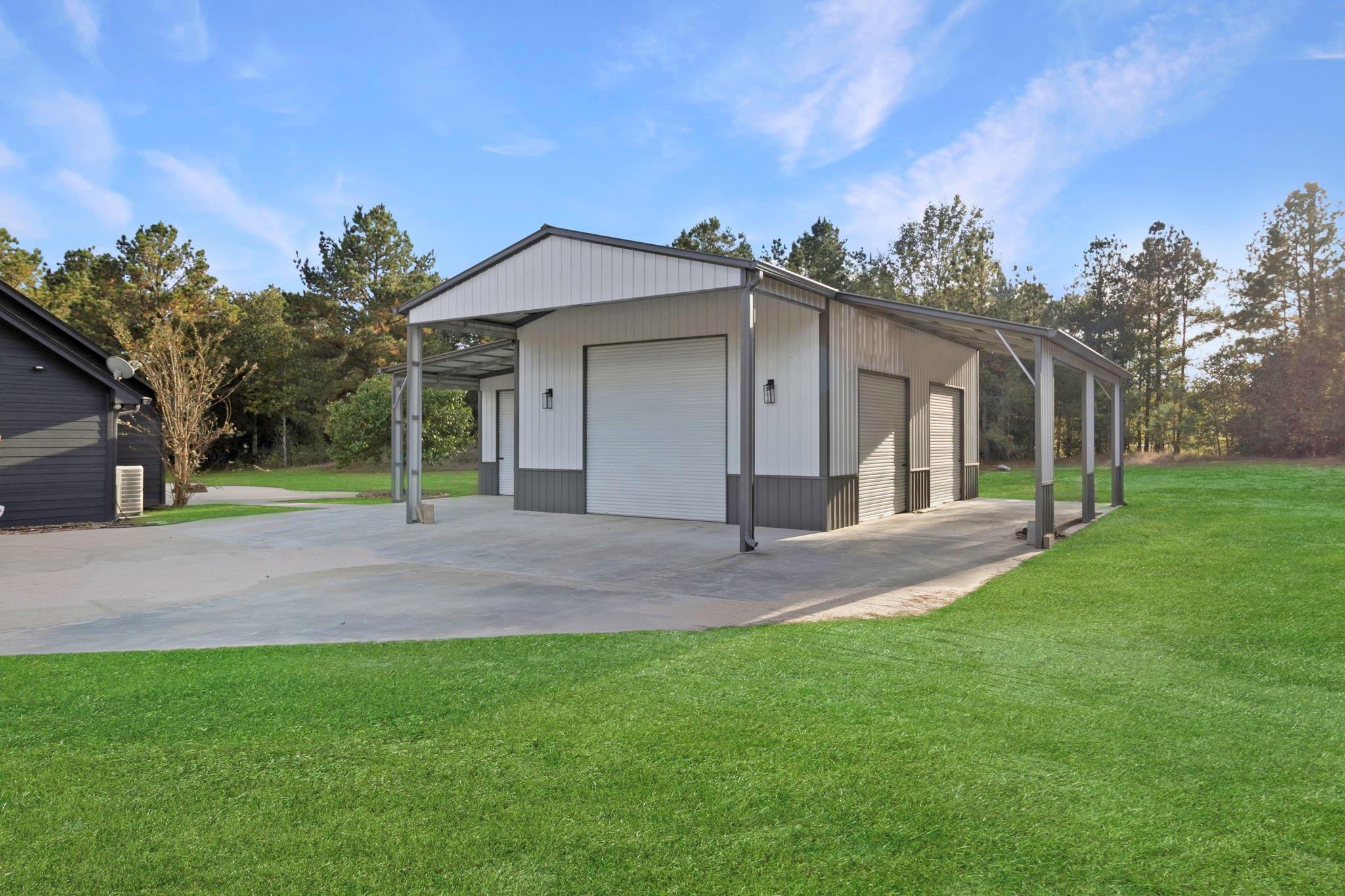 7899 Us Highway 190 W