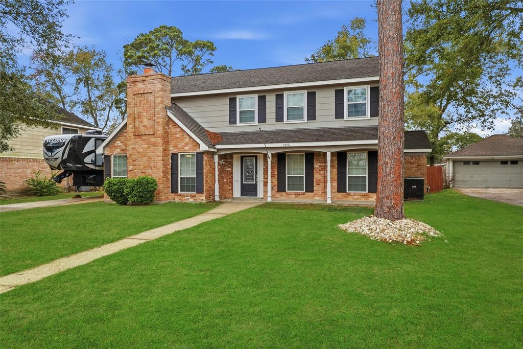 Photo of 7815 12th Fairway Lane, Humble, TX 77346 (MLS # 10338418)