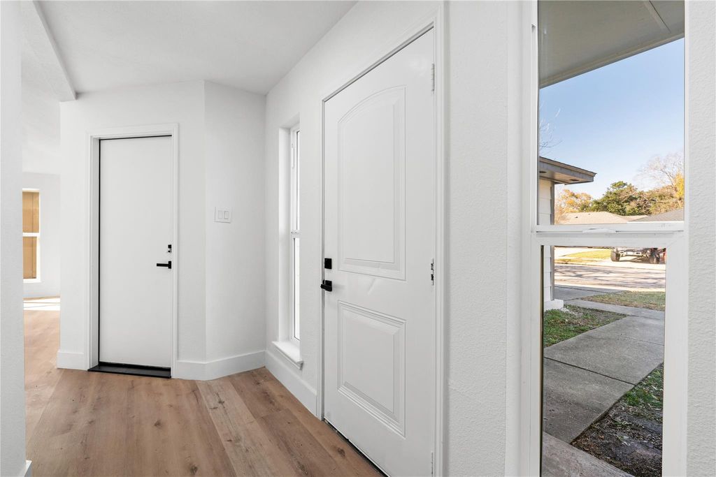 Photo of 13314 N Thorntree Drive, Houston, TX 77015 (MLS # 3753503)