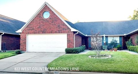 Photo of 822 W Country Meadows Lane, Pearland, TX 77584 (MLS # 55407800)