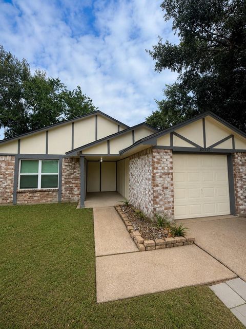 Photo of 10315 Bushy Creek Drive, Houston, TX 77070 (MLS # 43327045)