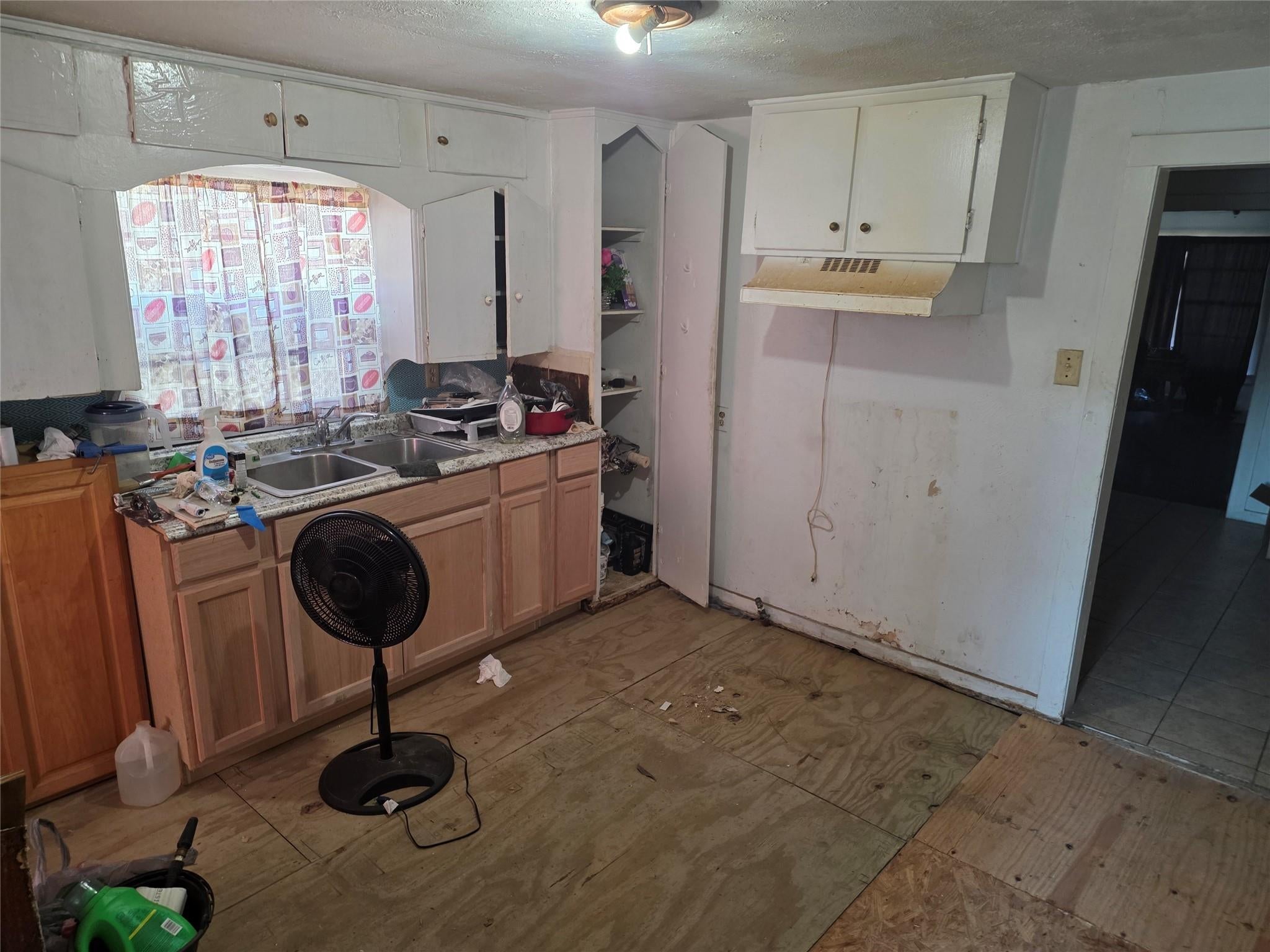 7309 Lockwood Drive - Photo 4