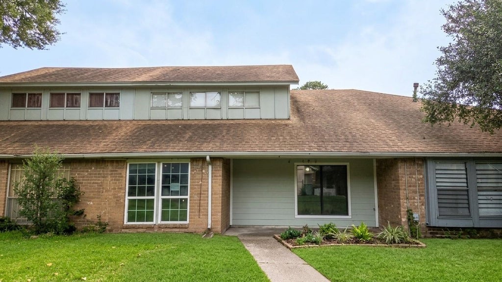 Photo of 5710 Easthampton Drive #C, Houston, TX 77039 (MLS # 25411276)