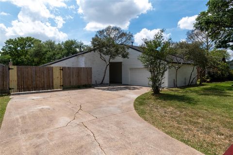 Photo of 13607 Meisterwood Drive, Houston, TX 77065 (MLS # 56101612)