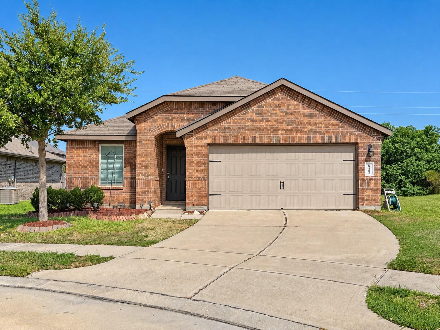29202 Dunns Creek Court