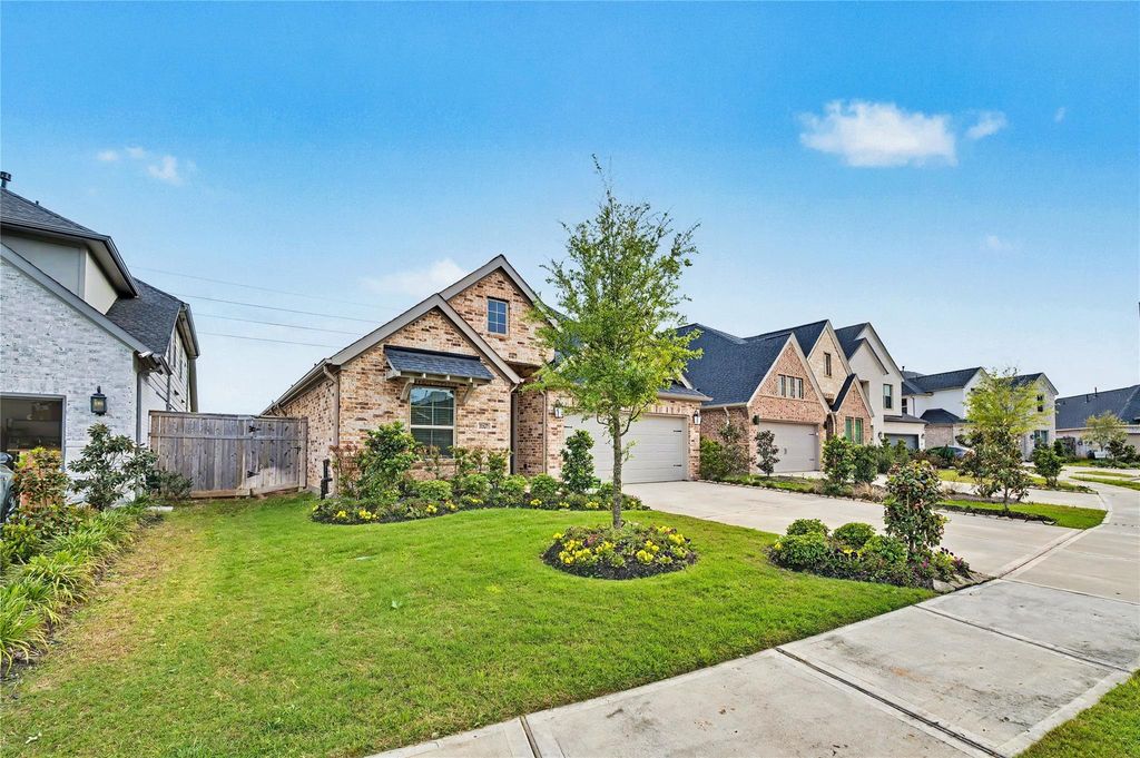 Photo of 31527 Splitting Willow Way, Fulshear, TX 77441 (MLS # 84460413)