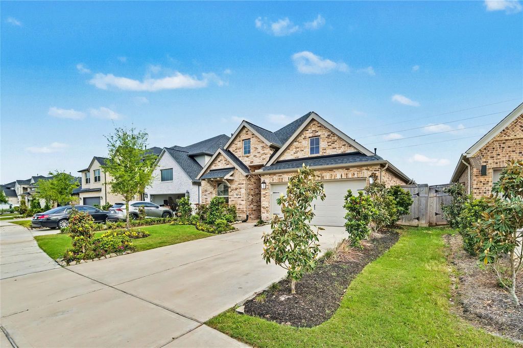 Photo of 31527 Splitting Willow Way, Fulshear, TX 77441 (MLS # 84460413)