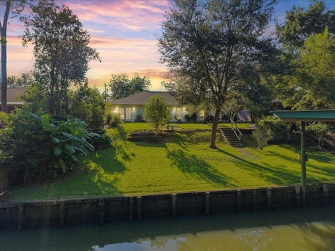 Photo of 5207 Harbor Light Drive, Dickinson, TX 77539 (MLS # 53357909)