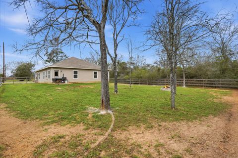 Tiny photo for 26582 Armadillo Drive, Hempstead, TX 77445 (MLS # 76595432)