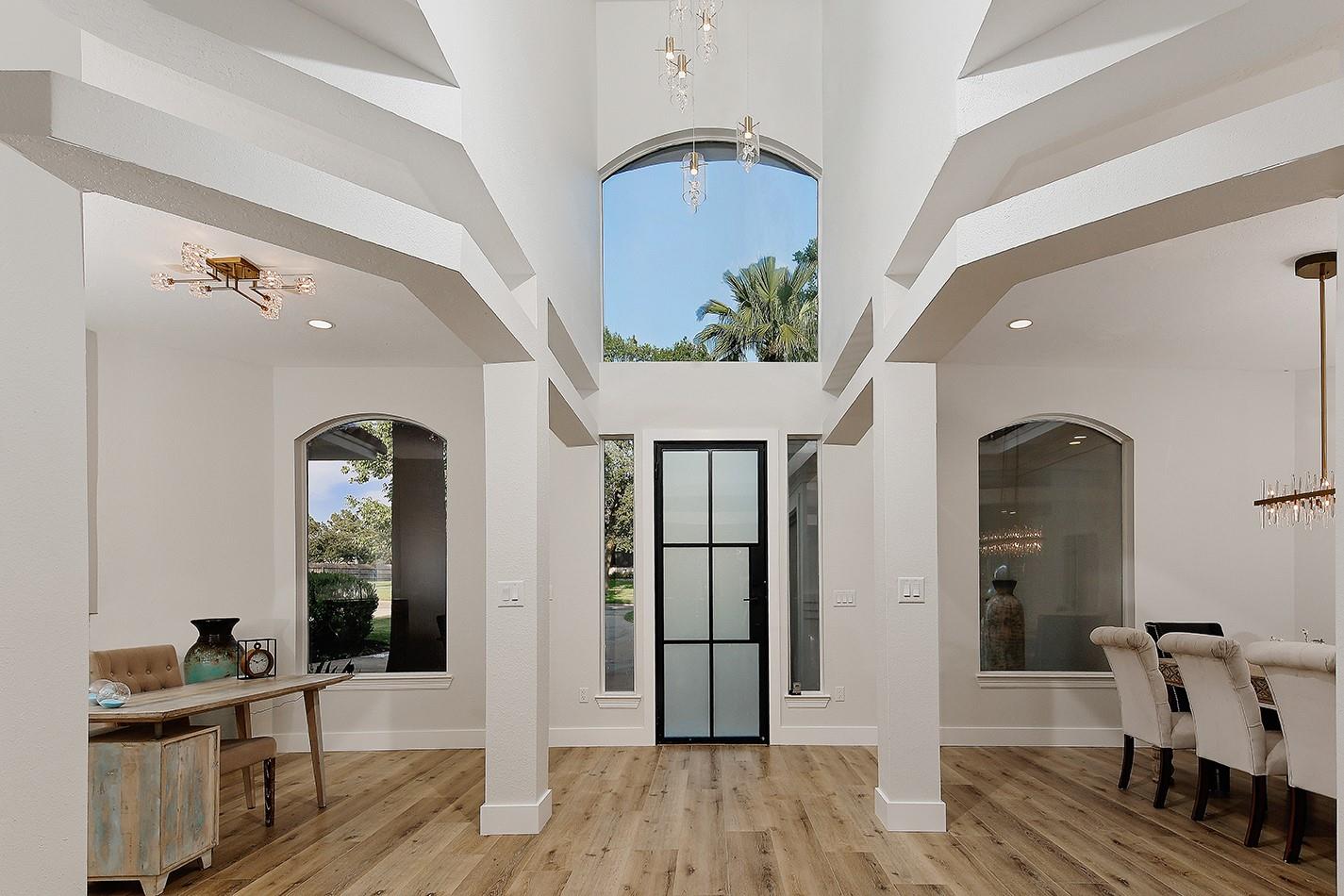 12412 Lake Vista Drive