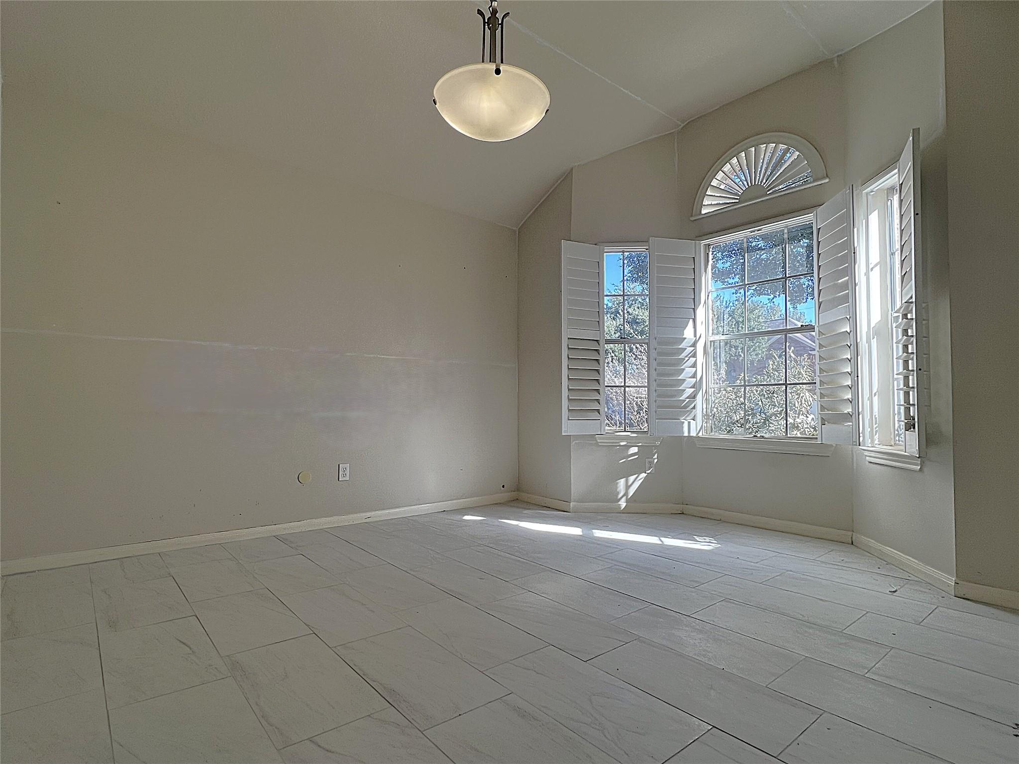 6839 Catarina Circle