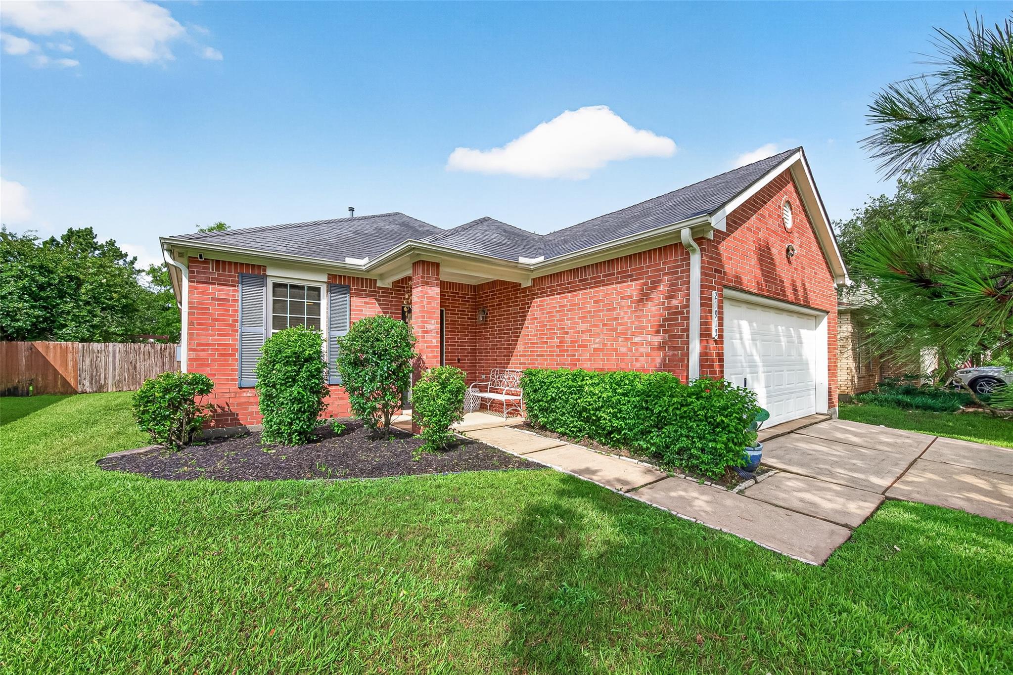 21915 Willow Shadows Drive