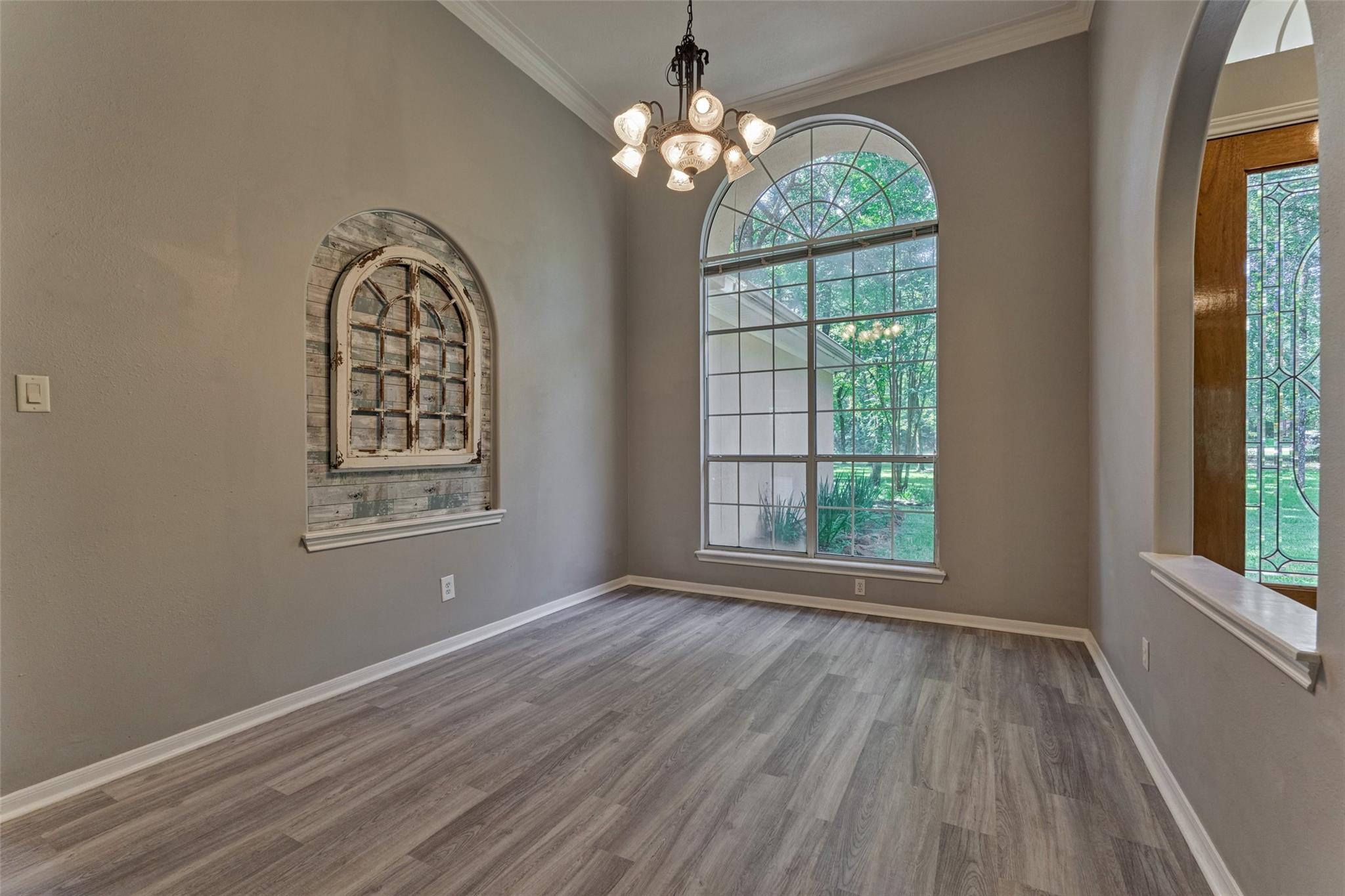 10506 Crestwater Circle