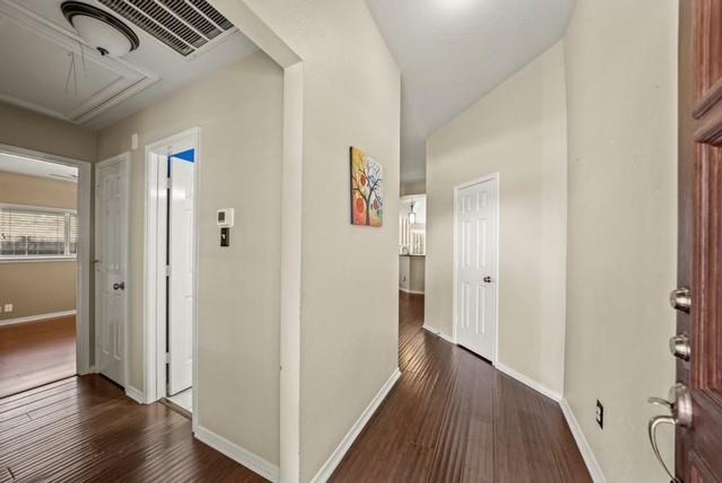 Photo of 3103 Valley Court, Manvel, TX 77578 (MLS # 71179238)