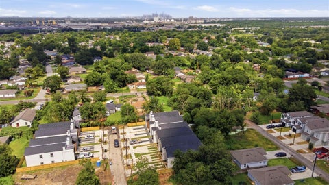 Photo of 307 Bolden Street #C, Houston, TX 77029 (MLS # 75112671)