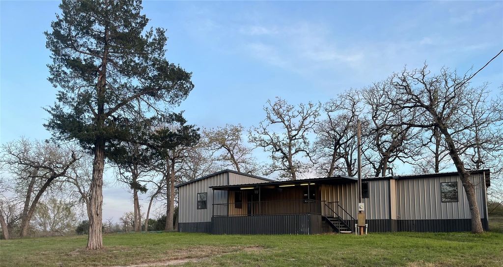 Photo of 5610 Private Road 4015, Somerville, TX 77879 (MLS # 20720920)