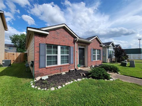 Photo of 20519 Sycamore Crest Lane, Katy, TX 77449 (MLS # 20135526)