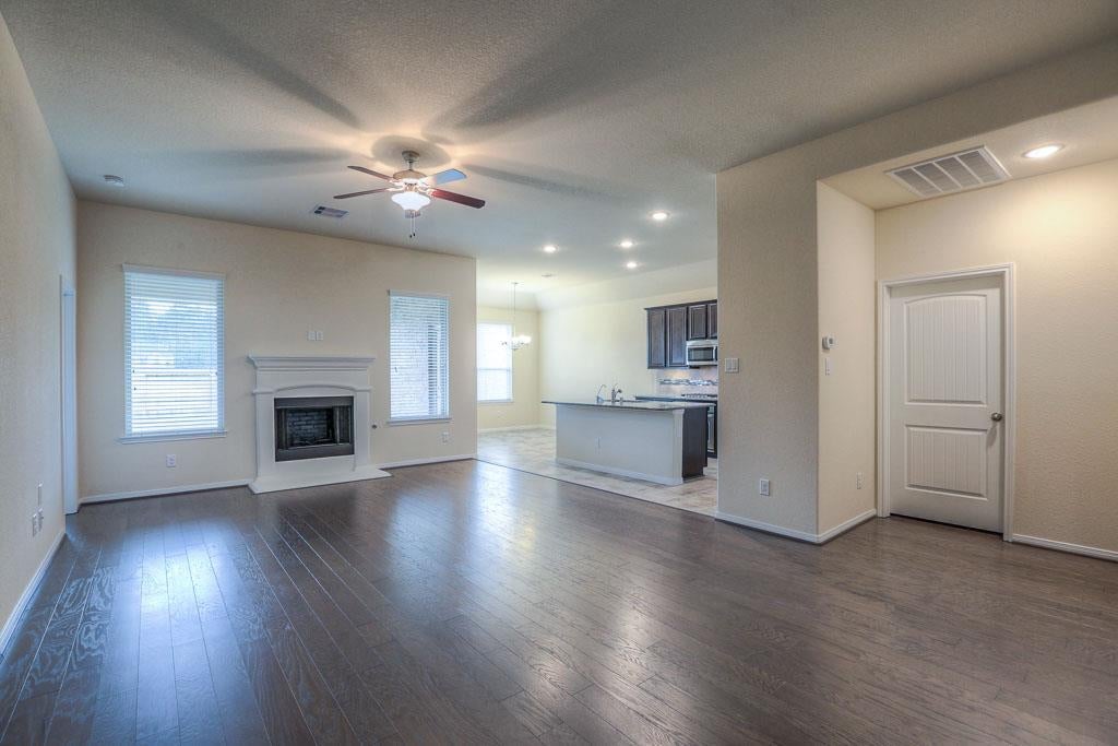 1530 Heartwood Drive