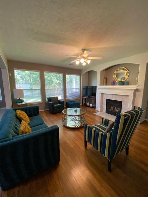 Photo of 26 Baccara Place, Conroe, TX 77384 (MLS # 41985199)