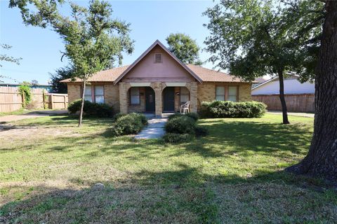 1125 Usener Street Houston TX 77009