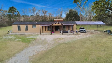 Photo of 90 Private Road 643a, Dayton, TX 77535 (MLS # 68239088)