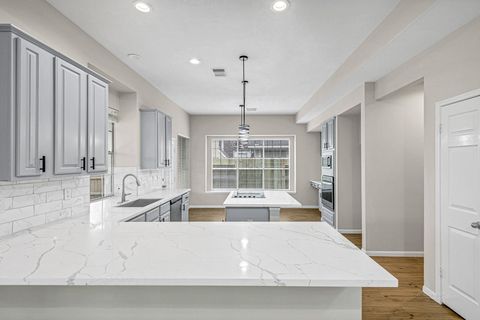 Photo of 8827 Lawncliff Lane, Houston, TX 77040 (MLS # 51341011)