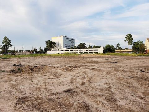 Photo of 15000 Bammel North Houston Road, Houston, TX 77014 (MLS # 58802523)