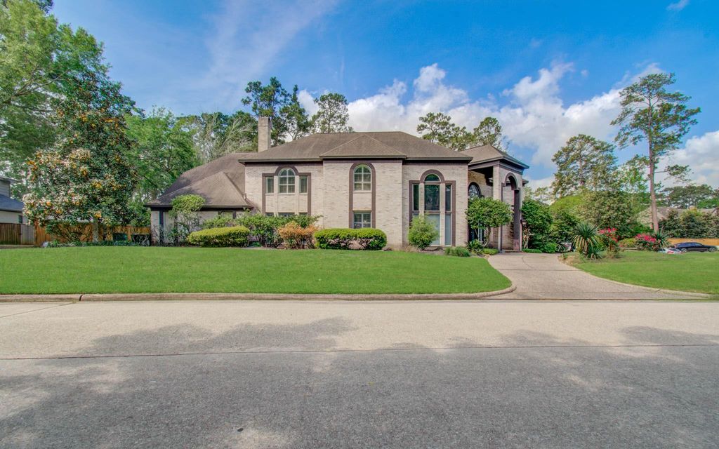 Photo of 1703 Brookside Pine Lane, Houston, TX 77345 (MLS # 45010721)