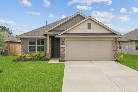 Photo of 10711 Ellerston Road Rd, Cleveland, TX 77327 (MLS # 34391107)