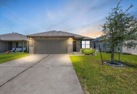 Photo of 21227 Trumpet Lily Trail, Tomball, TX 77377 (MLS # 70486046)