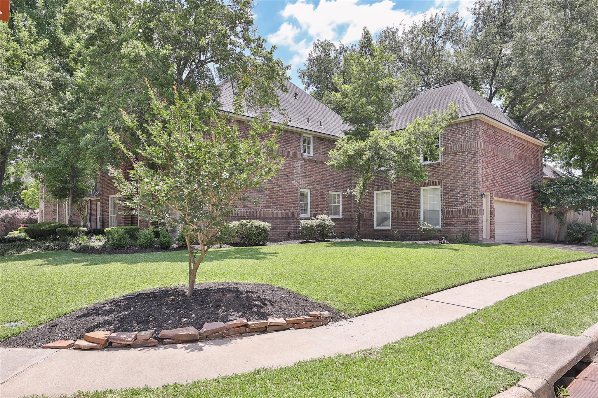 2015 Pecan Trail Drive