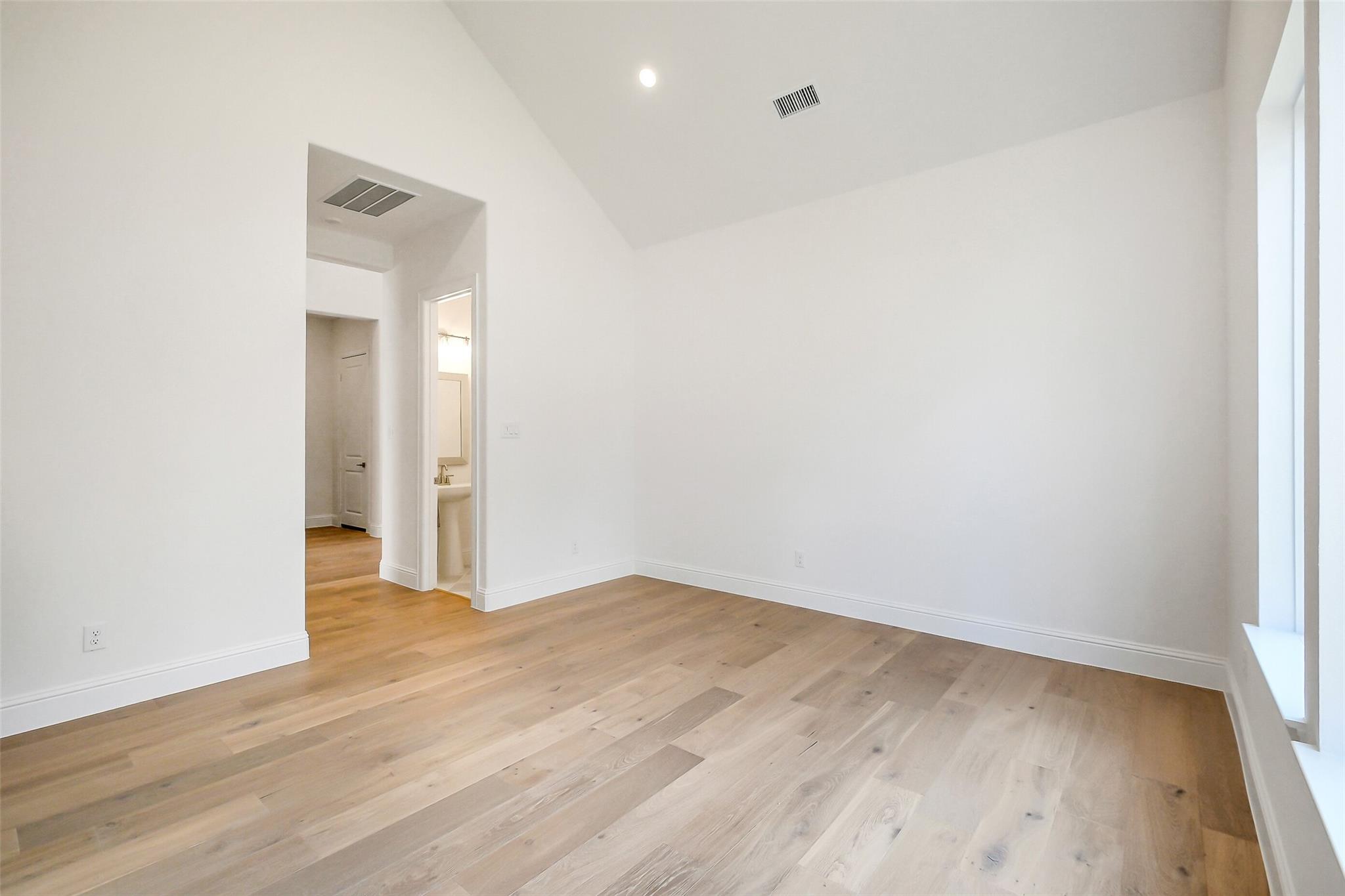 16006 Monterrey Creek Court