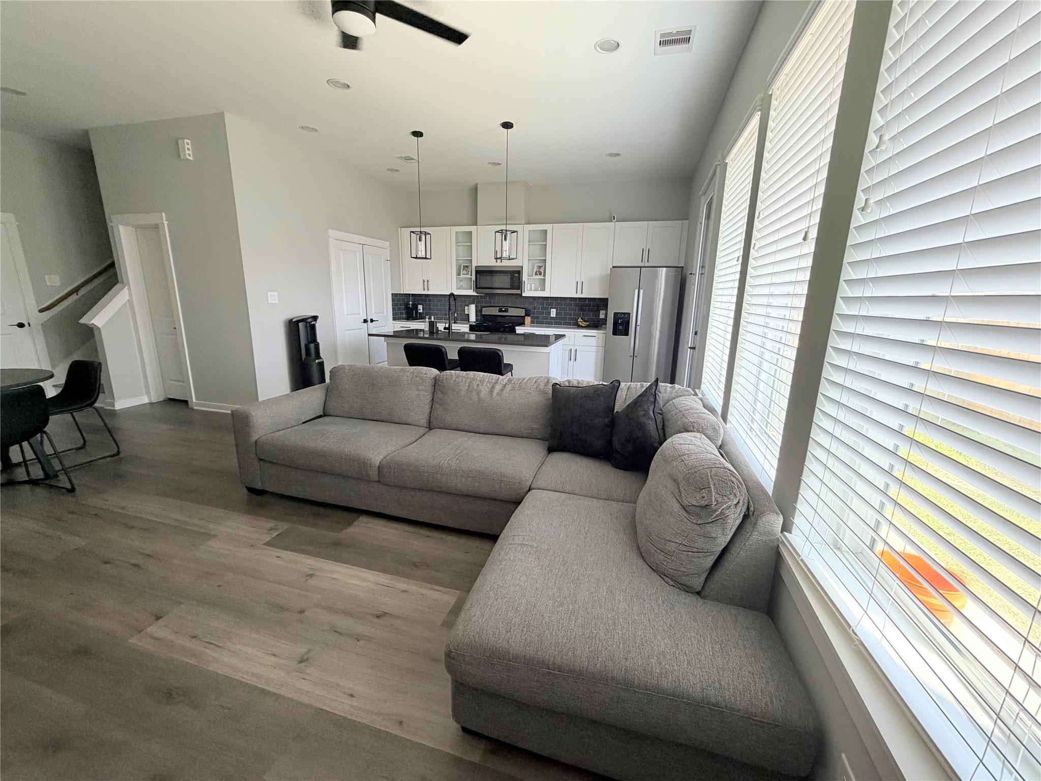 6722 Parker Grove Lane