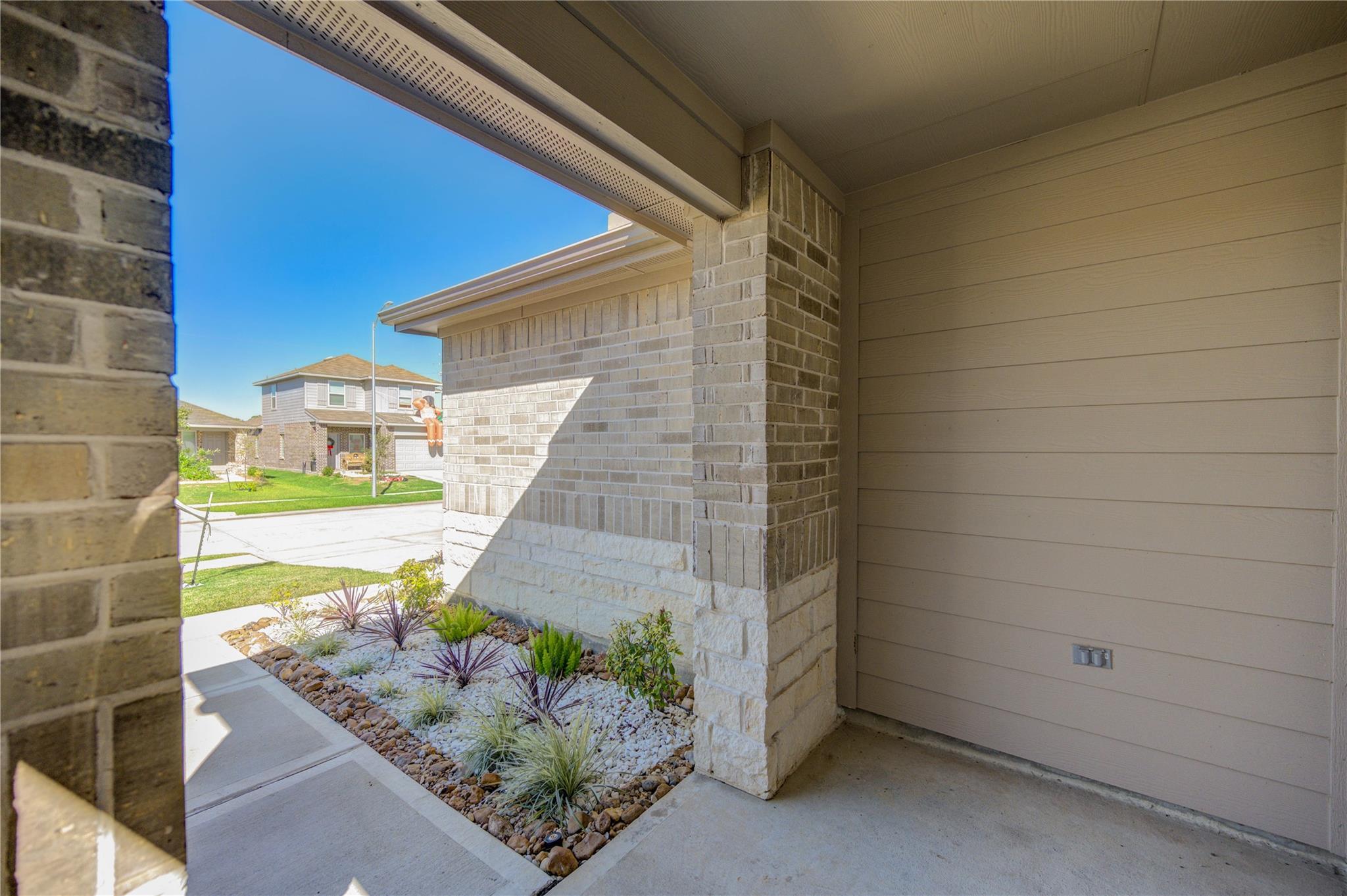 5406 Castlebury Meadows Drive