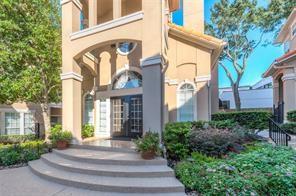 Photo of 3231 Allen Parkway #1206, Houston, TX 77019 (MLS # 52268038)