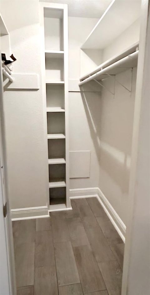 Tiny photo for 606 Marshall Street #B9, Houston, TX 77006 (MLS # 87021159)