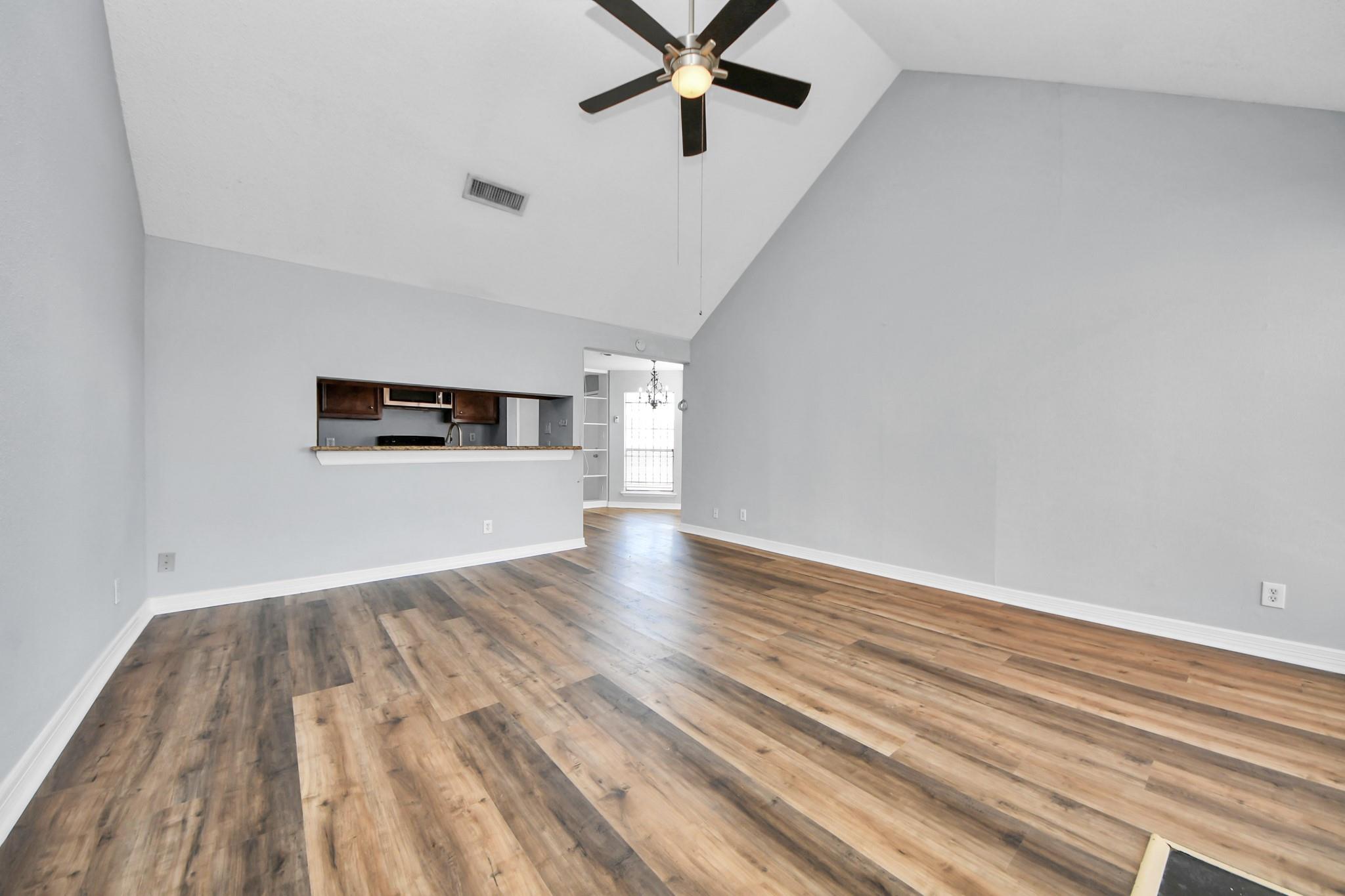 6601 Sands Point Drive 30