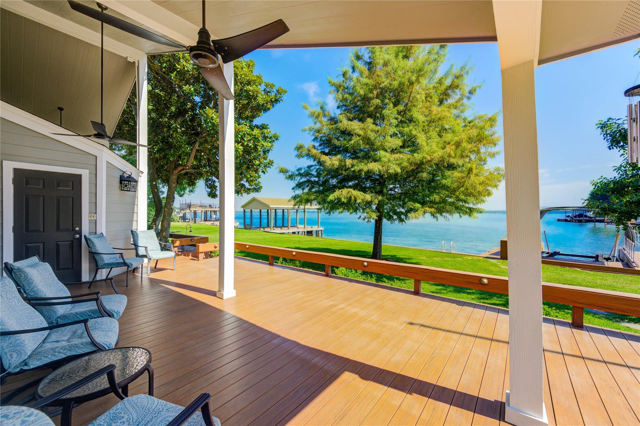 42 Lakeview Village