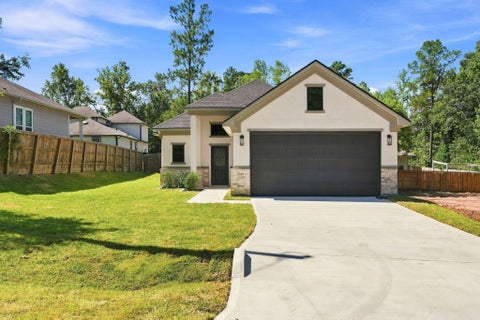 Photo of 3020 Apache Street, Willis, TX 77378 (MLS # 37059992)