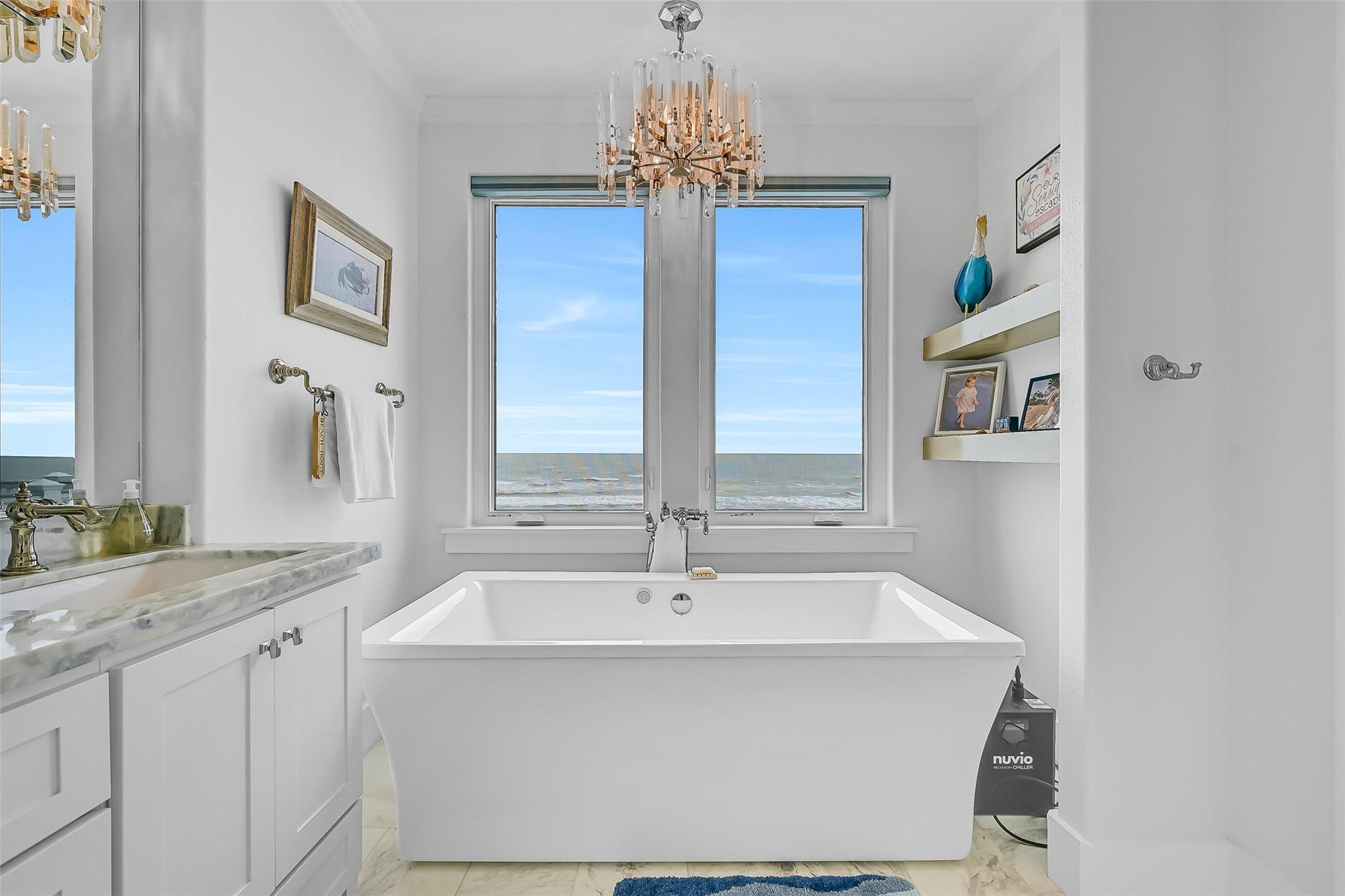 Galveston, Texas, 77554, United States, 6 Bedrooms Bedrooms, ,7 BathroomsBathrooms,Residential,Active,2041801