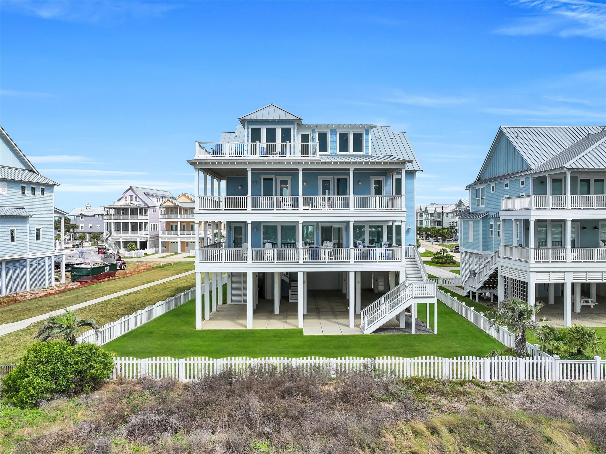 11391 Beachside Drive