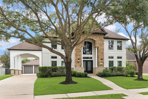 Photo of 5930 Solar Point Lane, Houston, TX 77041 (MLS # 42724766)